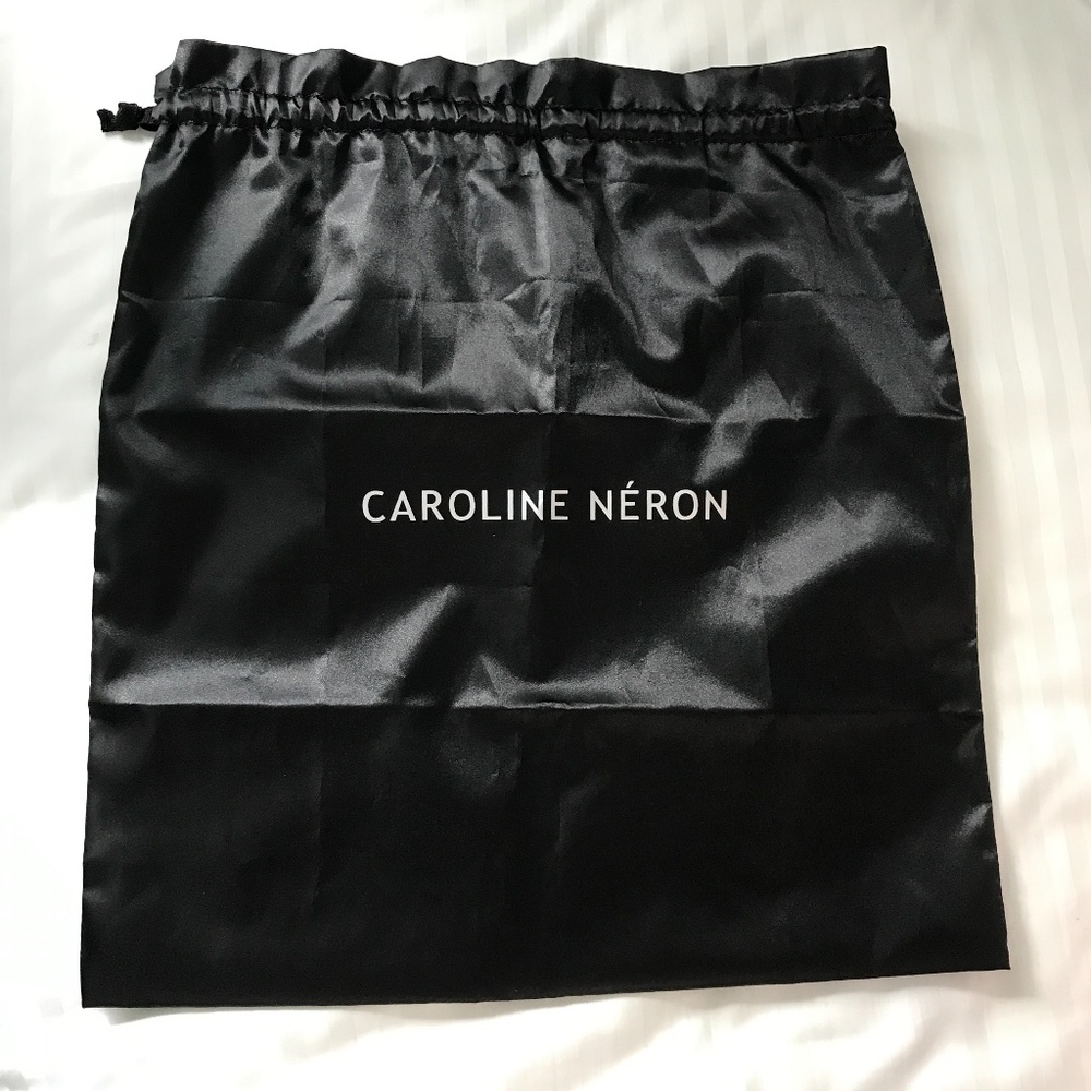 Caroline Neron Black dust Bag